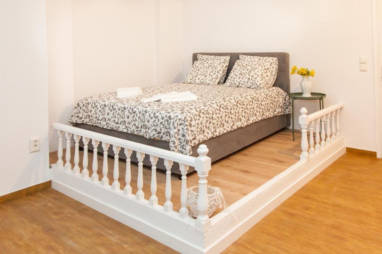 Glyfada Square Modern And Cozy Apartment Voúla Eksteriør billede